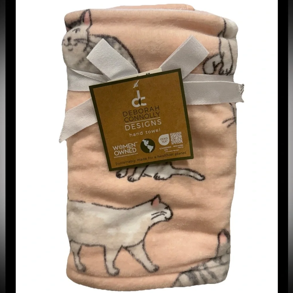 2 Deborah Connolly Designs Hand Towels Pink Cats Kittens Kitties NWT